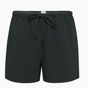 Aritzia Wilfred Omnia Shorts - brand new with tags!